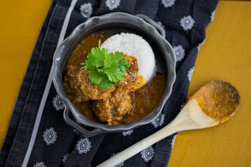 Indian Meatball Curry with Rice in Bowl