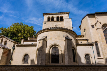 Fototapeta premium La Basilique Saint-Martin d'Ainay à Lyon en France