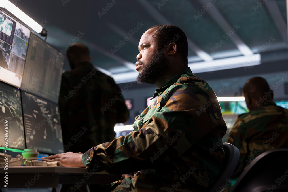Aufkleber counterterrorism division operative using target acquisition technology to detect enemy location. af