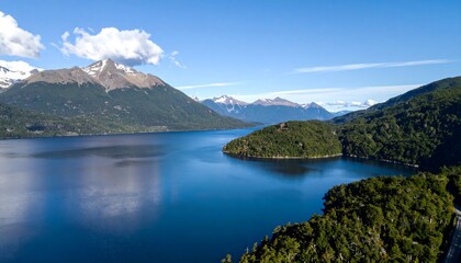 Fototapeta premium Majestic mountain scenery and tranquil lake, the perfect outdoor escape