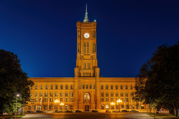 The Berlin townhall named "Rotes Rathaus" at night