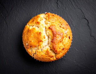 素朴で伝統的な焼菓子/ マフィン