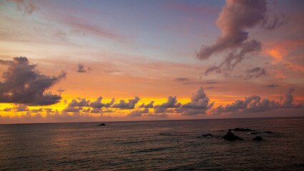 奄美大島の夏の夕暮れ。夕暮れの空。