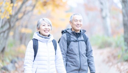 秋のレジャー、ハイキング、登山のイメージカット