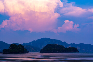 Nature light sunset or sunrise sky colorful sky with amazing clouds in sunset sky landscape light cloud background