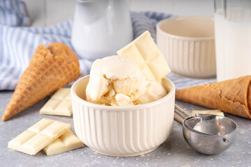 White chocolate ice cream