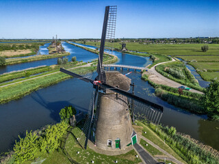 Unesco Werelderfgoed Kinderdijk Molens, Ancient Windmills in Kinderdijk in Netherlands, near Rotterdam