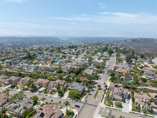 Obraz premium Aerial view of big houses in Carlsbad, North County San Diego, South California, USA.