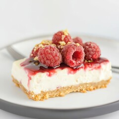 Delicious Raspberry Dessert with Creamy Filling and Crunchy Base