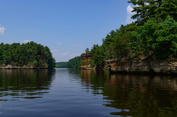 Scenic View of the River at the Wisconsin Dells