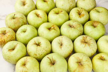 Fresh Green Jinshuai Apples from Shandong China - Heritage Variety Fruit Collection