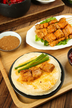 Zibo Barbecue Pork Belly Skewers with Wheat Pancakes Traditional Chinese Gourmet Cuisine