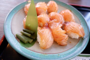 べっこう寿司（伊豆大島）