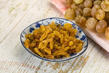 Sweet dry yellow honey raisin