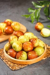 Fresh Jujube Dates from Shaanxi China - Sweet Winter Fruit in Wooden Bowls