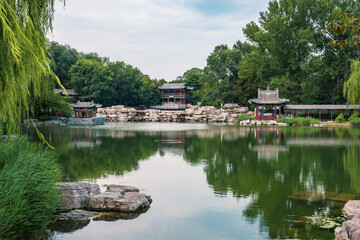 Obraz premium lake in the Chinese park