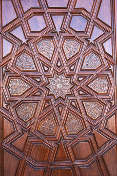 Wooden door from the Seljuk period in Konya, Turkey, with a ten-pointed star motif