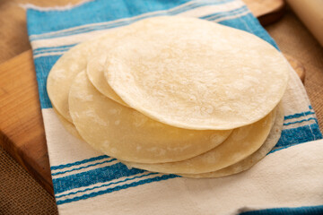 Flour wheat Tortillas, is a flat bread made with wheat flour and lard or butter, without yeast, and widely consumed daily in Mexico, especially in Quesadillas, burritos y Tacos.
