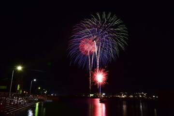 打ち上げ花火　花火　山口　宇部　花火大会