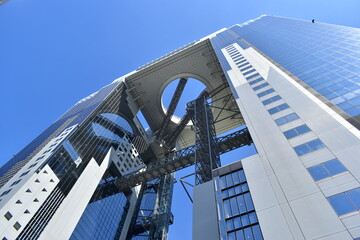 Naklejka premium 大阪 ビル 梅田スカイビル タワー