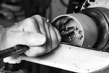 cr&eacute;ation d'objets en tournage sur bois