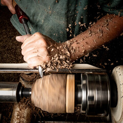 cr&eacute;ation d'objets en tournage sur bois