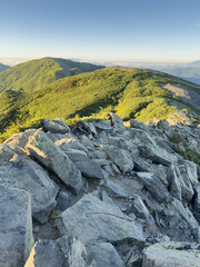 蝶槍ピークから蝶ヶ岳山頂へ続く稜線の眺望