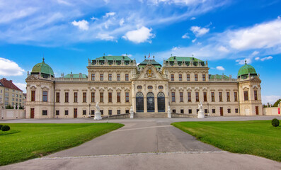 Obraz premium View of the Belvedere palace in VIenna, Austria