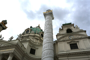 Façade de l'Eglise baroque Saint-Charles-Borromée à Vienne en Autriche