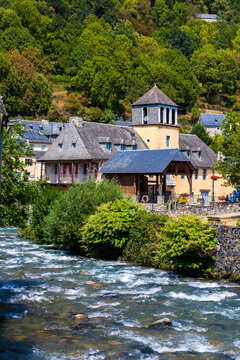 Camon Castle (Ch&acirc;teau des Nestes) on the Banks of the Neste du Louron River in Arreau