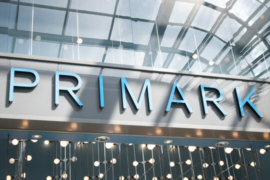 Primark store logo, clothing sales, fashion.