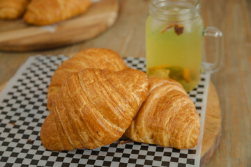 Colombian mash and bread
