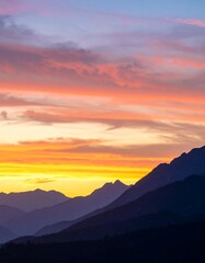 Fototapeta premium Colorful mountain sunset