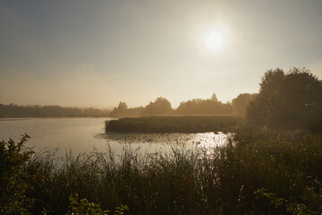 mgła,poranek,jezioro, zalew, woda, zbiornik wodny, kąpielisko © Marcin Łazarczyk