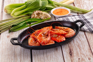 Delicous boiled tiger prawn with sauce