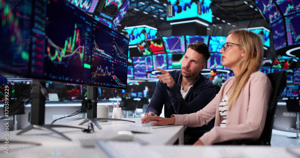 Poster skilled broker using multiple monitors