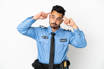Police caucasian man isolated on white background having doubts and thinking