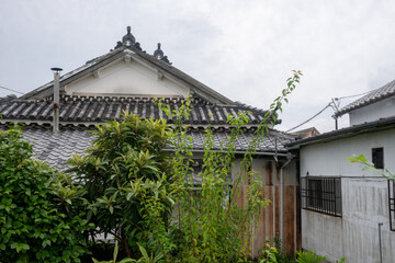 日本の兵庫県姫路市網干区の古くてとても美しい建物