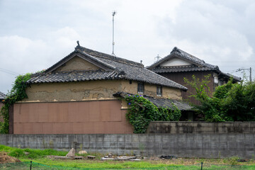 日本の兵庫県姫路市網干区の古くてとても美しい建物