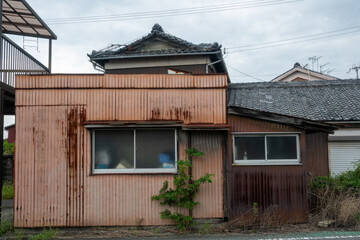 日本の兵庫県姫路市網干区の古くてとても美しい建物