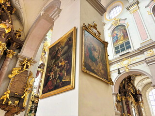 The interior of St. Peter's Church is filled with priceless masterpieces of painting on religious themes of the Renaissance.