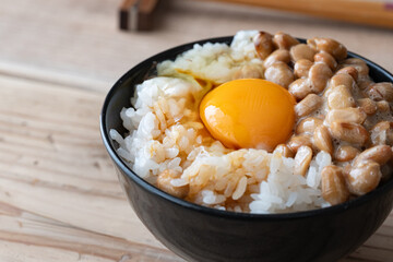 納豆　卵かけご飯