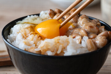 納豆　卵かけご飯