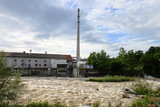 Alz  ,ot Wher mit Chemiepark  in Burgkerchen