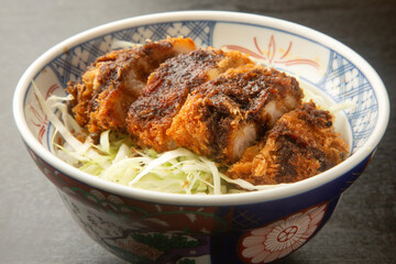 ソースかつ丼