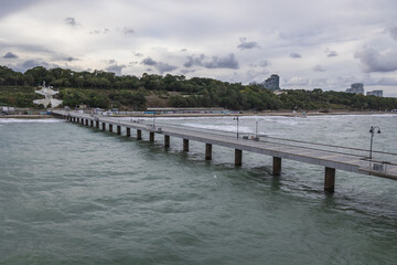 Obraz premium Pier for tourists on a Black Sea beach in Burgas city in Bulgaria