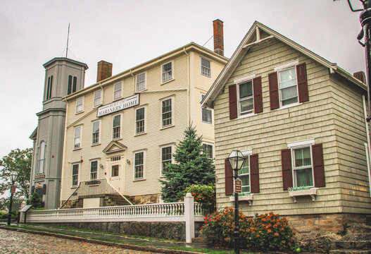 New Bedford Port Society Seamen&rsquo;s Bethel and Mariner&rsquo;s Home in Historic Whaling City  1800s New England Architecture 