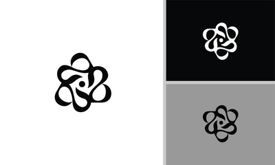 Desain logo tiga S menyerupai bunga yang kreatif, elegan, dan modern.  © Super