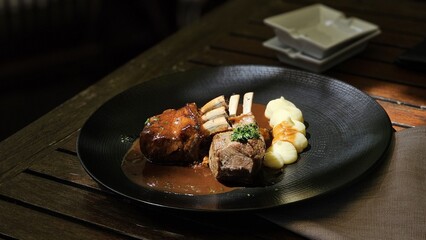 grilled lamb steak with vegetables