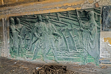 Bronze commemorative battle plaque in Zagreb, Croatia.